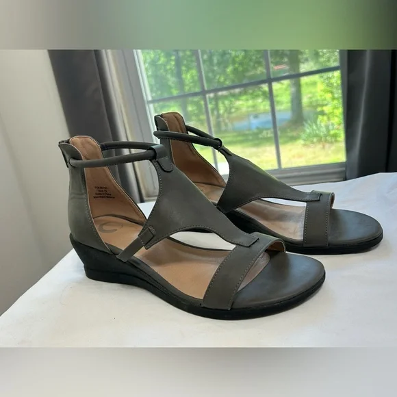 Journee Collection Shoes Journee Collection Womens Trayle Grey